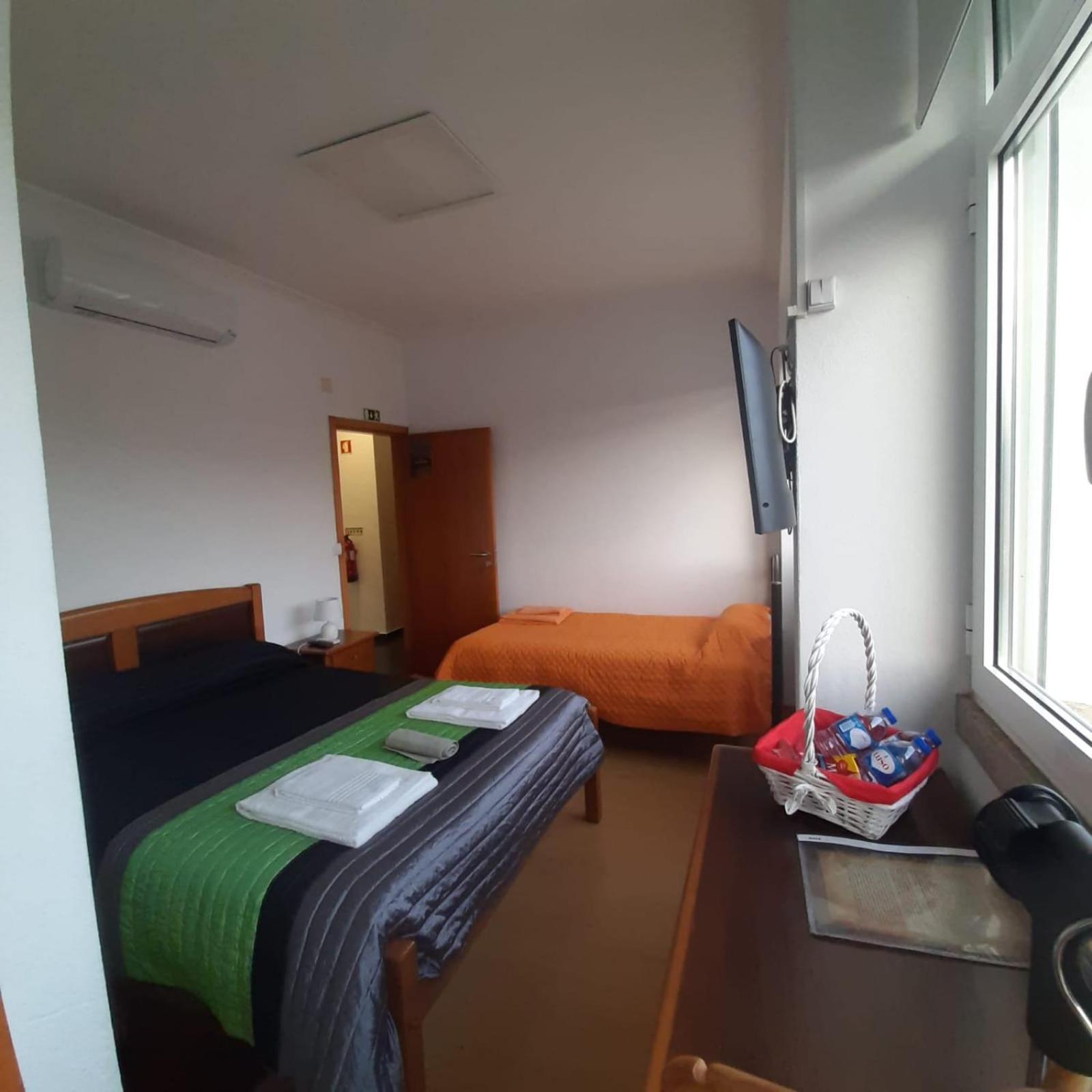 Casas Da Escola - "A Escola" - Meas Villa Пампилоза да Сера Екстериор снимка
