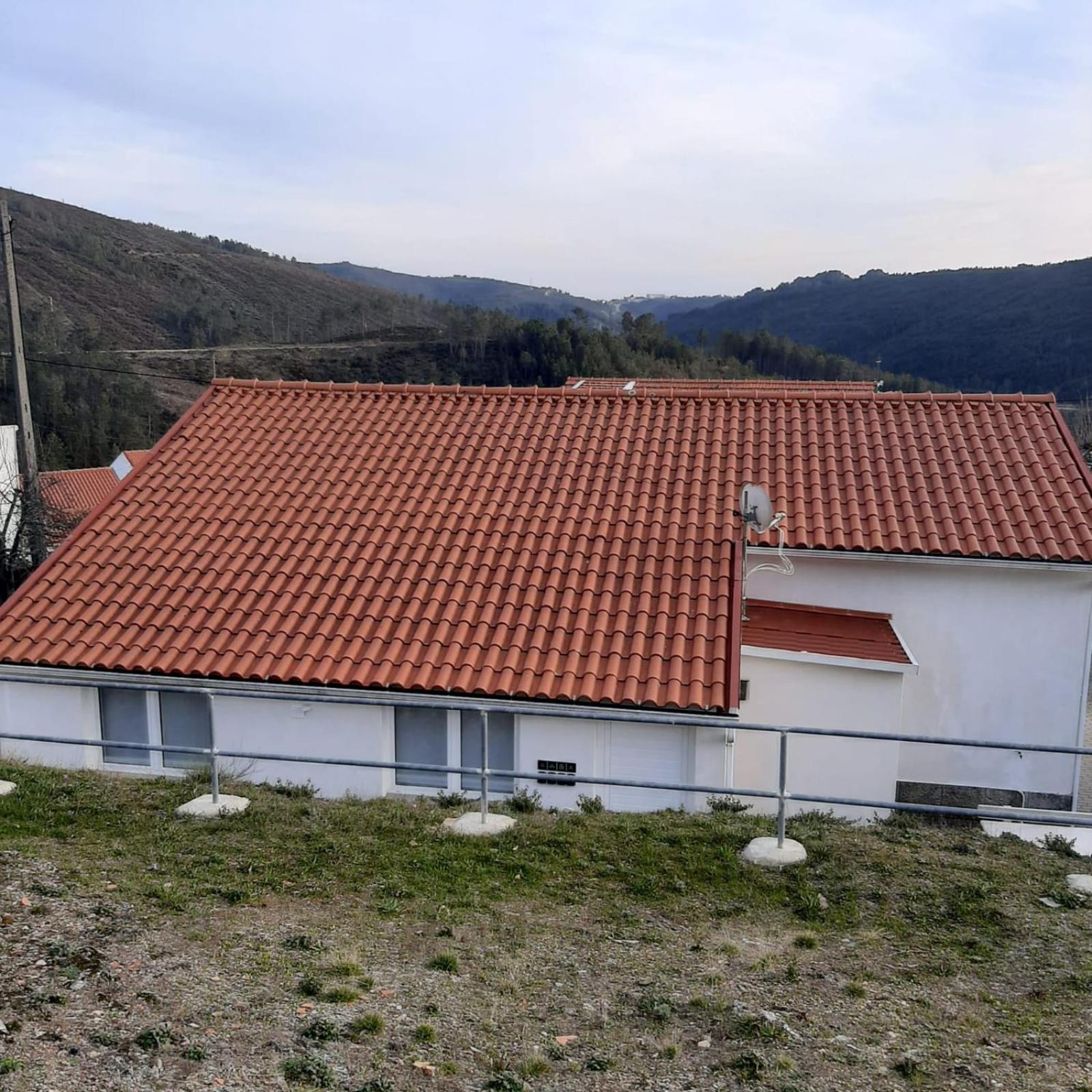 Casas Da Escola - "A Escola" - Meas Villa Пампилоза да Сера Екстериор снимка