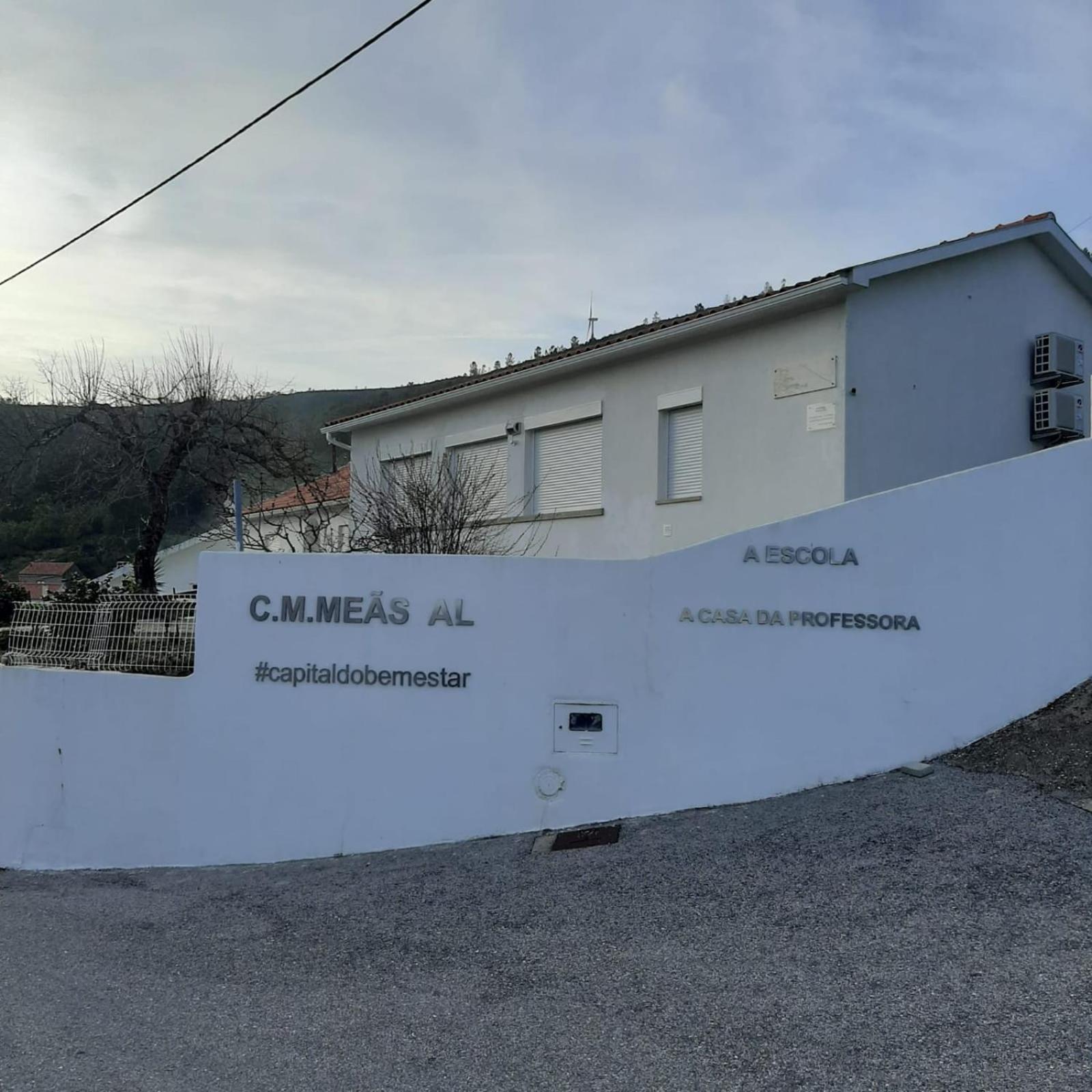 Casas Da Escola - "A Escola" - Meas Villa Пампилоза да Сера Екстериор снимка